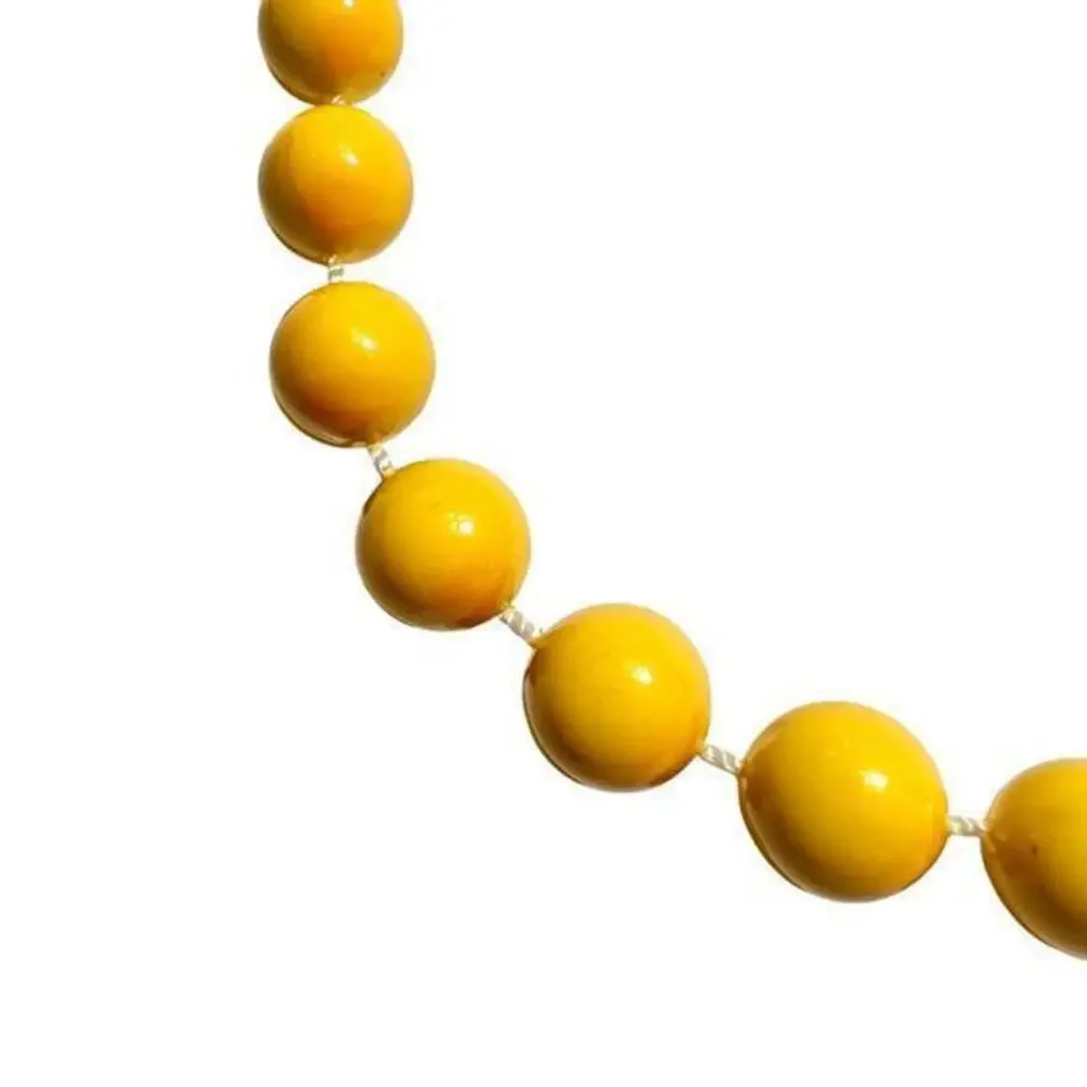 Vintage Yellow Pink Round Beaded Necklace 24